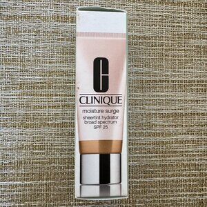 Clinique Moisture Surge Sheer Tint Hydrator SPF 25 Shade Universal Medium